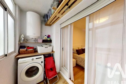 Dzīvoklis pārdošanā El Vendrell, Tarragona, Spānijā 3 istabas, 99 m2 Nr. 172659 - attēls 9