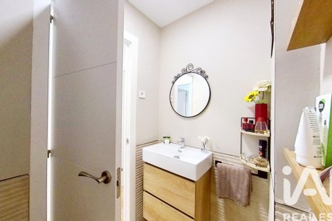 Dzīvoklis pārdošanā El Vendrell, Tarragona, Spānijā 3 istabas, 99 m2 Nr. 172659 - attēls 18