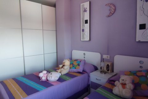 Townhouse for sale in Costur, Castellon, Spain 4 bedrooms, 201 sq.m. No. 172661 - photo 16