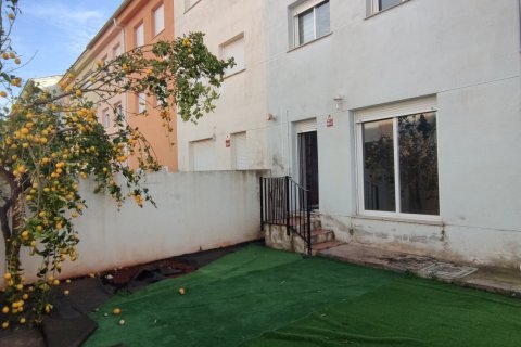 Townhouse for sale in Costur, Castellon, Spain 4 bedrooms, 201 sq.m. No. 172661 - photo 9