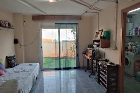 Townhouse for sale in Costur, Castellon, Spain 4 bedrooms, 201 sq.m. No. 172661 - photo 8