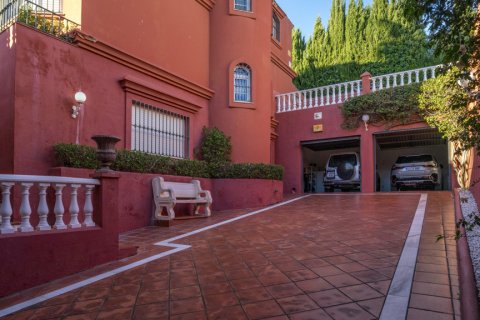 Villa till salu i Malaga, Spanien 7 sovrum, 636 kvm. Nr. 147709 - foto 13