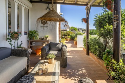 Hus till salu i Casares Costa, Malaga, Spanien 3 sovrum, 211 kvm. Nr. 147706 - foto 14