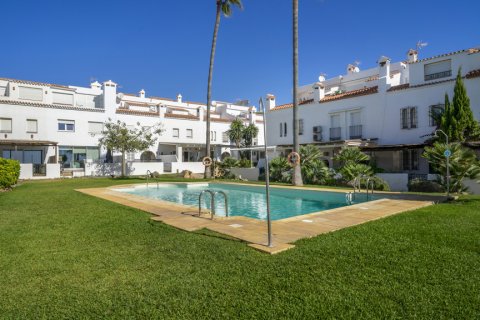 Hus till salu i Casares Costa, Malaga, Spanien 3 sovrum, 211 kvm. Nr. 147706 - foto 7