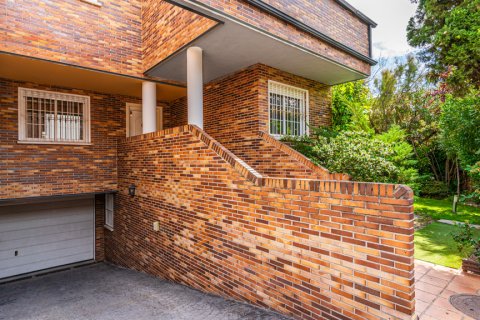 Hus till salu i Majadahonda, Madrid, Spanien 6 sovrum, 400 kvm. Nr. 147705 - foto 7