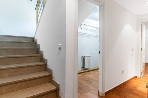 Hus till salu i Majadahonda, Madrid, Spanien 6 sovrum, 400 kvm. Nr. 147705 - foto 14