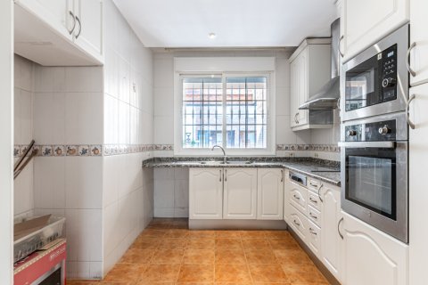 Hus till salu i Majadahonda, Madrid, Spanien 6 sovrum, 400 kvm. Nr. 147705 - foto 20