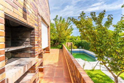 Hus till salu i Majadahonda, Madrid, Spanien 6 sovrum, 400 kvm. Nr. 147705 - foto 9