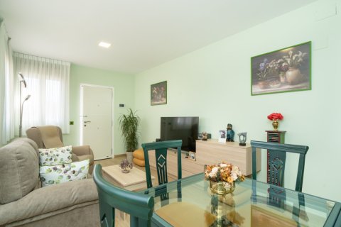 Hus till salu i Madrid, Spanien 4 sovrum, 127 kvm. Nr. 147708 - foto 4