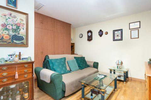 Hus till salu i Madrid, Spanien 4 sovrum, 127 kvm. Nr. 147708 - foto 6