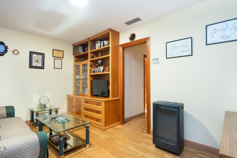 Hus till salu i Madrid, Spanien 4 sovrum, 127 kvm. Nr. 147708 - foto 5