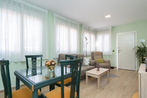 Hus till salu i Madrid, Spanien 4 sovrum, 127 kvm. Nr. 147708 - foto 3