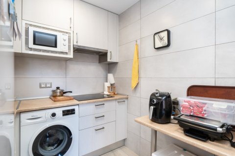 Hus till salu i Madrid, Spanien 4 sovrum, 127 kvm. Nr. 147708 - foto 20