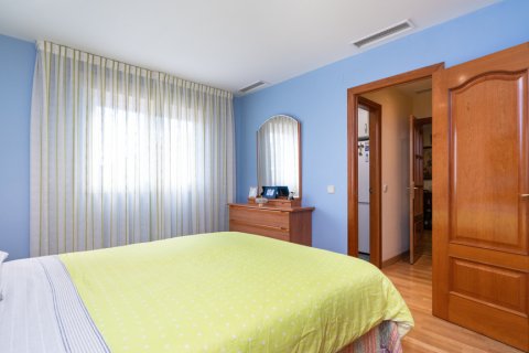 Hus till salu i Madrid, Spanien 4 sovrum, 127 kvm. Nr. 147708 - foto 15