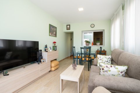 Māja Madrid, Spānijā 4 istabas, 127 m2 Nr. 147708