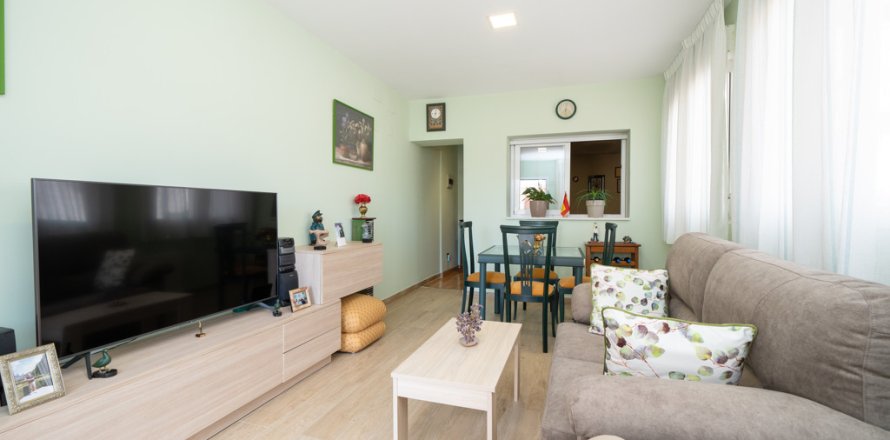 Hus i Madrid, Spanien 4 sovrum, 127 kvm. Nr. 147708