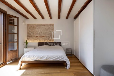 Takvåning för uthyrning i Barcelona, Spanien 2 sovrum, 84 kvm. Nr. 168304 - foto 19
