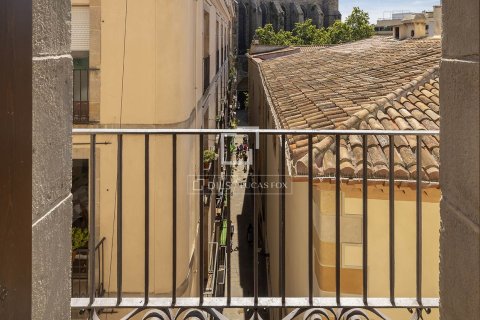 Takvåning för uthyrning i Barcelona, Spanien 2 sovrum, 84 kvm. Nr. 168304 - foto 21