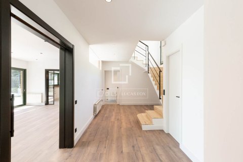 Villa zur Miete in Castelldefels, Barcelona, Spanien 5 Schlafzimmer, 592 m2 Nr. 168306 - Foto 15