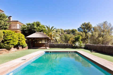 Villa zur Miete in Castelldefels, Barcelona, Spanien 5 Schlafzimmer, 592 m2 Nr. 168306 - Foto 3