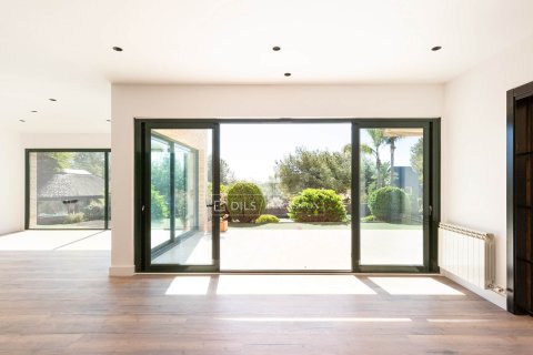 Villa zur Miete in Castelldefels, Barcelona, Spanien 5 Schlafzimmer, 592 m2 Nr. 168306 - Foto 6