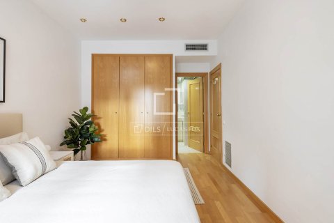Аренда виллы в Барселона, Испания 3 спальни, 210м2 №168305 - фото 23