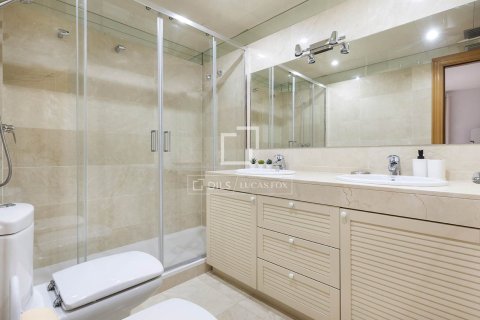 Аренда виллы в Барселона, Испания 3 спальни, 210м2 №168305 - фото 24