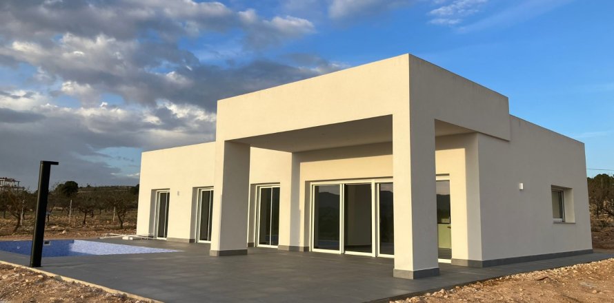 Villa a Pinoso, Alicante, Spagna 3 camere da letto, 146 mq. N° 164064