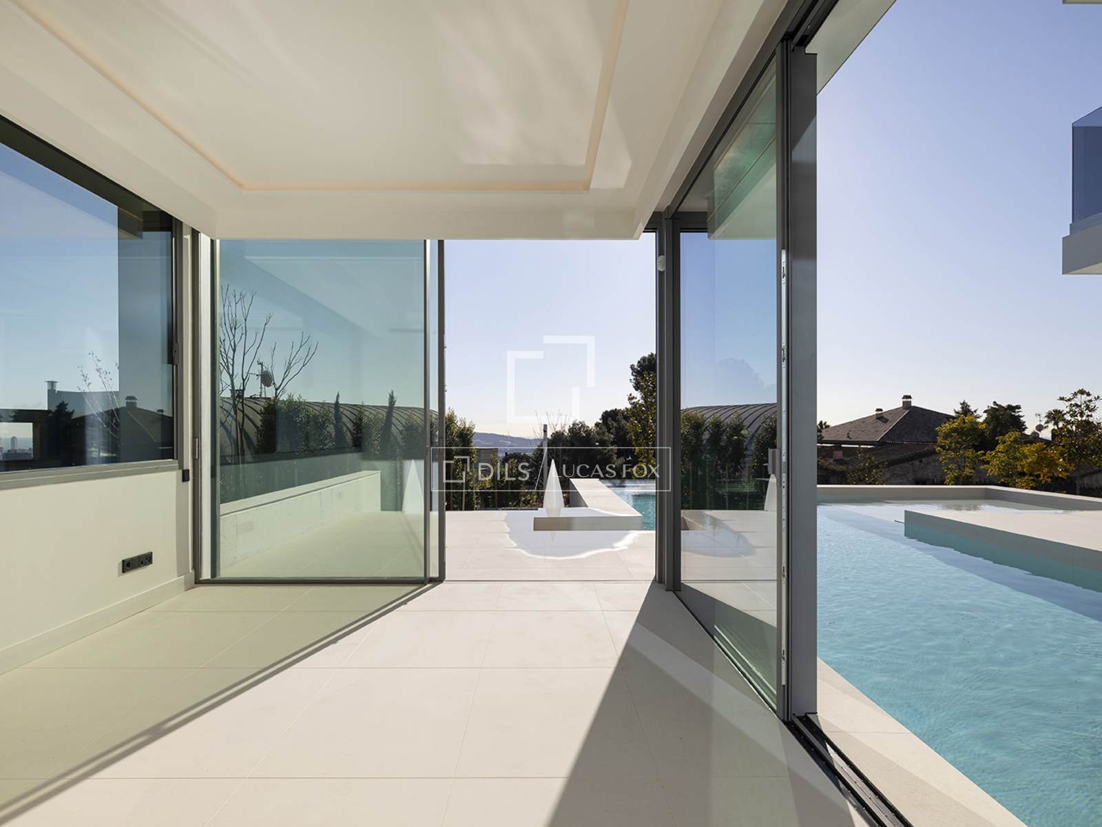 Villa Barcelona, Spānijā 8 istabas, 1148 m2 Nr. 150218