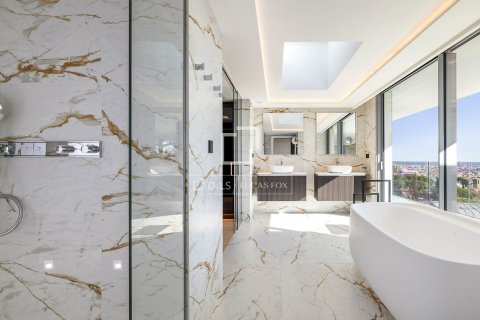 Villa for sale in Barcelona, Spain 8 bedrooms, 1148 sq.m. No. 150218 - photo 30