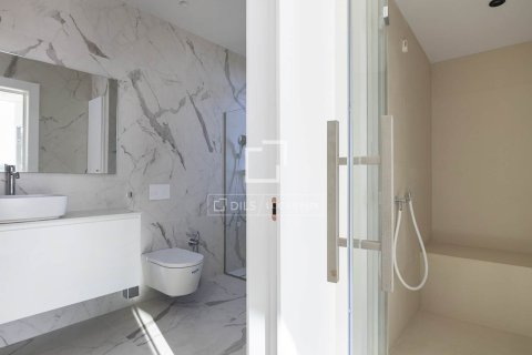 Villa for sale in Barcelona, Spain 8 bedrooms, 1148 sq.m. No. 150218 - photo 23