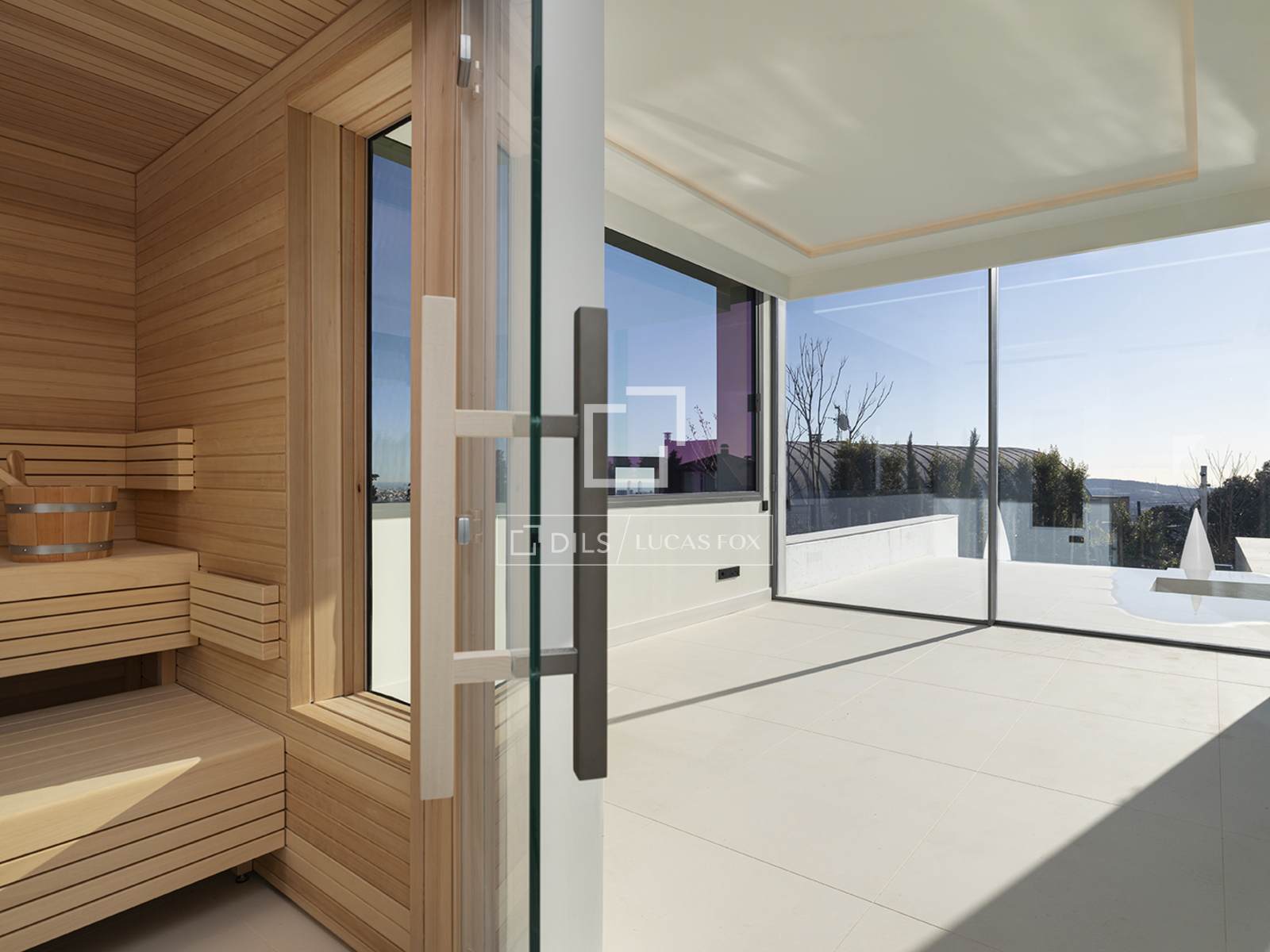 Villa Barcelona, Spānijā 8 istabas, 1148 m2 Nr. 150218