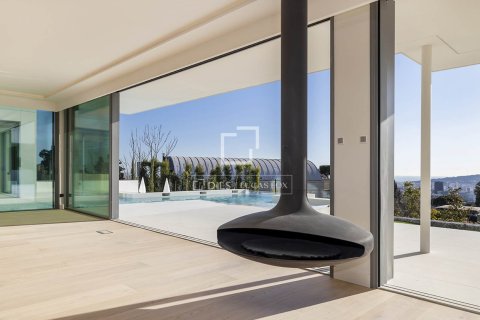 Villa for sale in Barcelona, Spain 8 bedrooms, 1148 sq.m. No. 150218 - photo 7