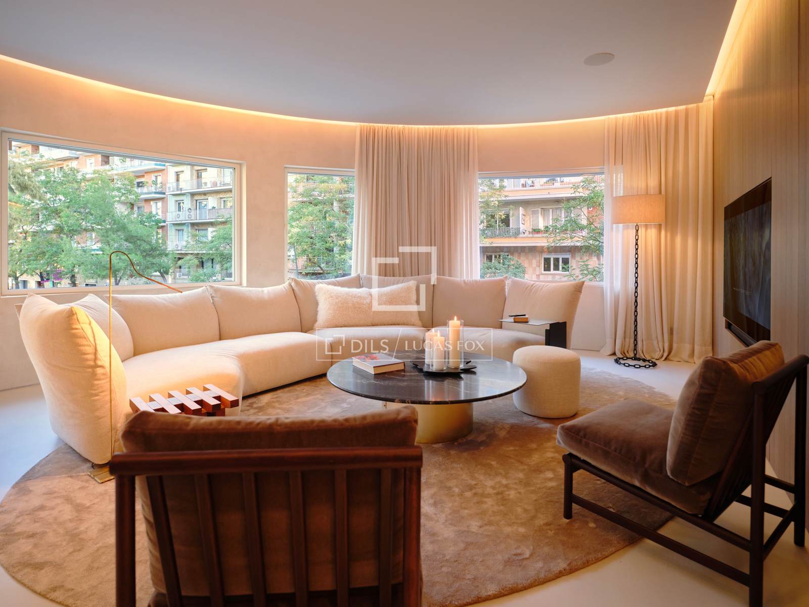 Dzīvoklis Barcelona, Spānijā 1 istaba, 185 m2 Nr. 150220