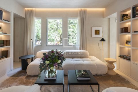 Apartment à vendre à Barcelona, Espagne, 1 chambre, 156 m2 No. 150220 - photo 10