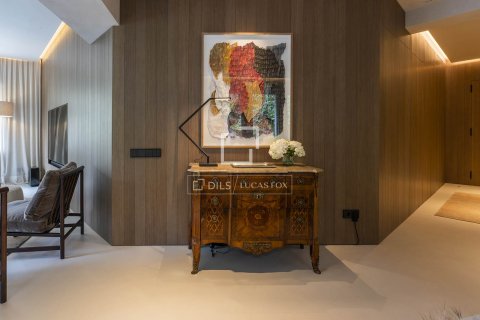 Apartment à vendre à Barcelona, Espagne, 1 chambre, 156 m2 No. 150220 - photo 14