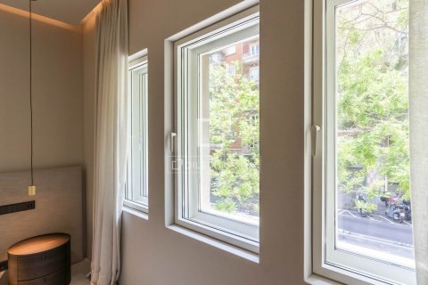 Apartment à vendre à Barcelona, Espagne, 1 chambre, 156 m2 No. 150220 - photo 19