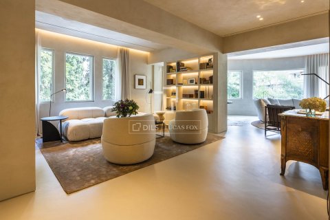 Apartment à vendre à Barcelona, Espagne, 1 chambre, 156 m2 No. 150220 - photo 2