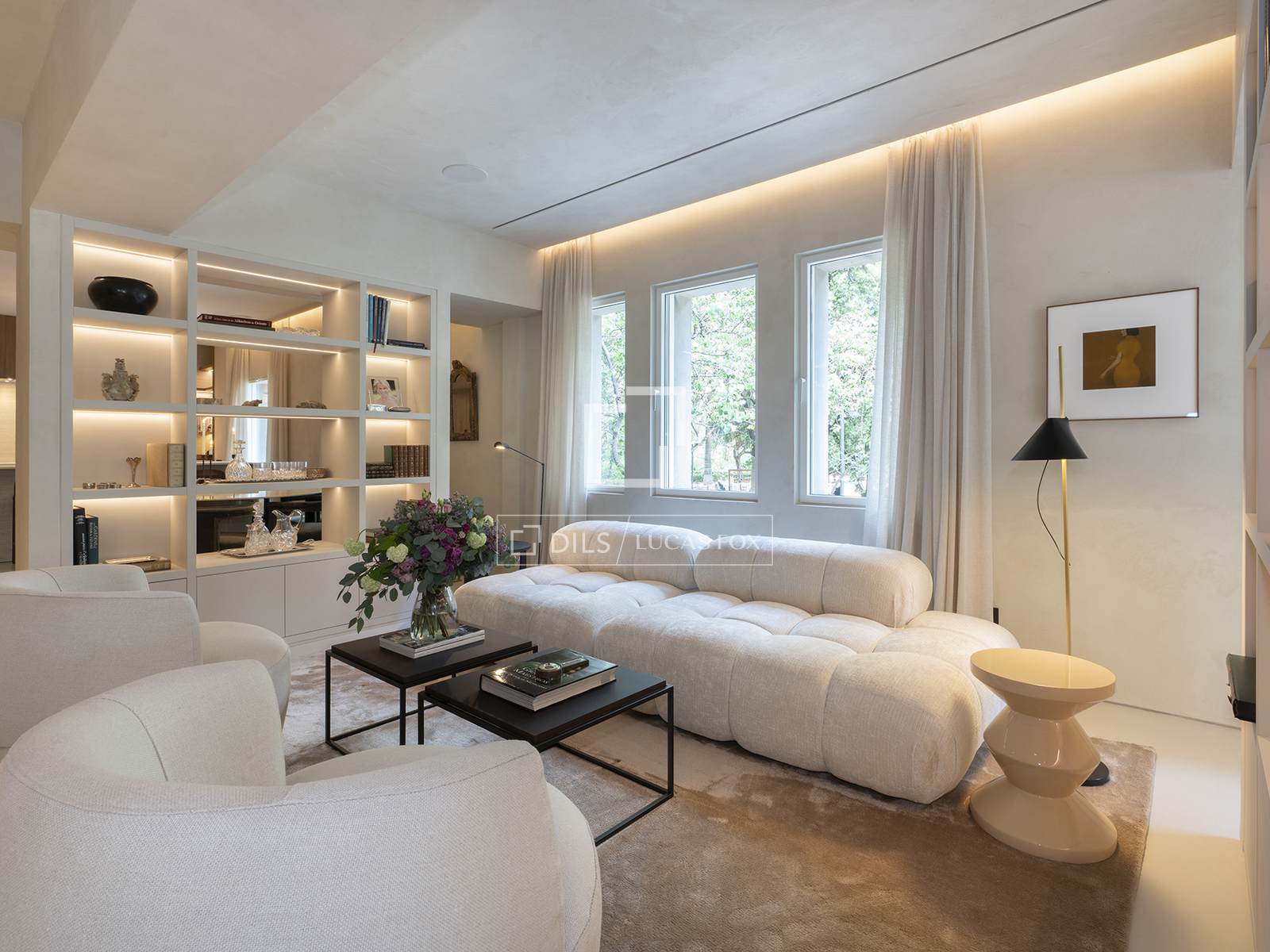 Dzīvoklis Barcelona, Spānijā 1 istaba, 185 m2 Nr. 150220