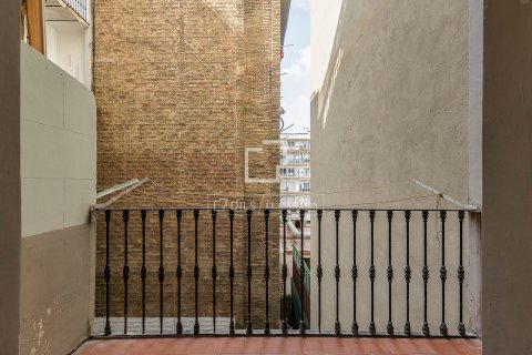 Apartment à vendre à Barcelona, Espagne, 4 chambres, 140 m2 No. 150216 - photo 14