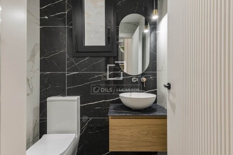 Apartment à vendre à Barcelona, Espagne, 4 chambres, 140 m2 No. 150216 - photo 24