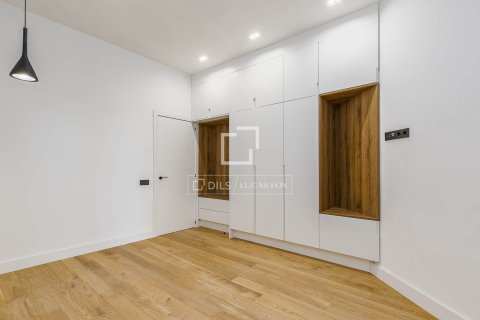 Apartment à vendre à Barcelona, Espagne, 4 chambres, 140 m2 No. 150216 - photo 18