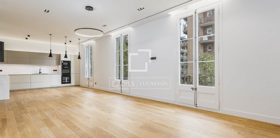 Apartment à Barcelona, Espagne 4 chambres, 140 m2 No. 150216