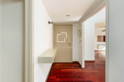 Dzīvoklis pārdošanā Barcelona, Spānijā 4 istabas, 173 m2 Nr. 150221 - attēls 28