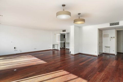 Dzīvoklis pārdošanā Barcelona, Spānijā 4 istabas, 173 m2 Nr. 150221 - attēls 11
