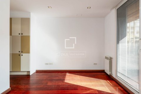 Dzīvoklis pārdošanā Barcelona, Spānijā 4 istabas, 173 m2 Nr. 150221 - attēls 24