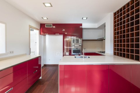 Dzīvoklis pārdošanā Barcelona, Spānijā 4 istabas, 173 m2 Nr. 150221 - attēls 19