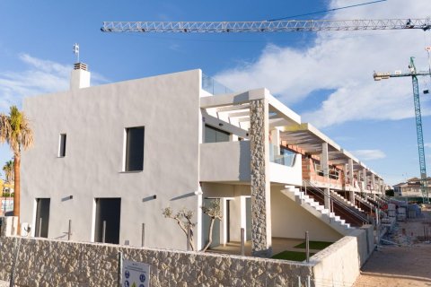 Bungalow Pilar de la Horadada, Alicante, Hiszpania 3 sypialnie, 83 mkw. nr 115719 – zdjęcie 5