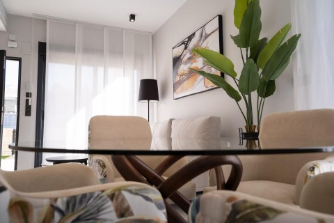 Bungalow Pilar de la Horadada, Alicante, Hiszpania 3 sypialnie, 83 mkw. nr 115719 – zdjęcie 16