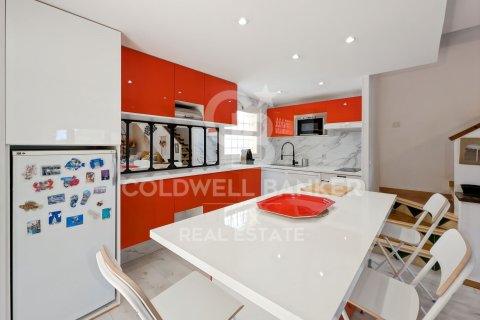 Māja pārdošanā Roses, Girona, Spānijā 2 istabas, 82 m2 Nr. 158381 - attēls 7